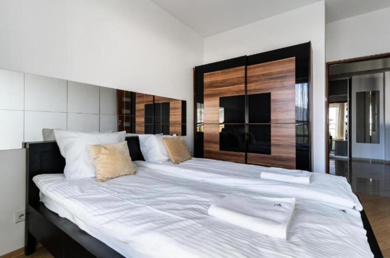 Golden Apartments Warsaw - Big And Bright Apartment In Platinum Towers- Browary- Grzyb61A المظهر الخارجي الصورة