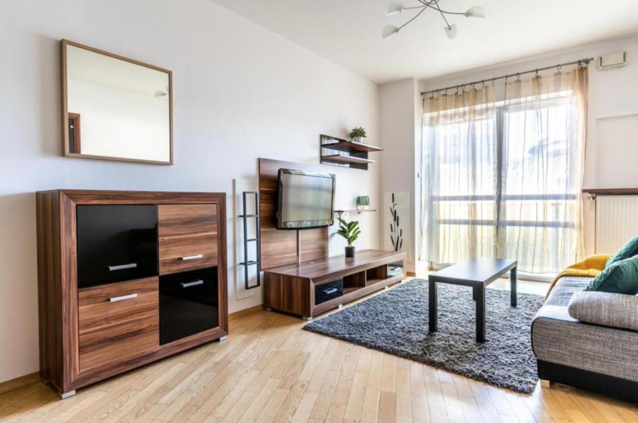 Golden Apartments Warsaw - Big And Bright Apartment In Platinum Towers- Browary- Grzyb61A المظهر الخارجي الصورة
